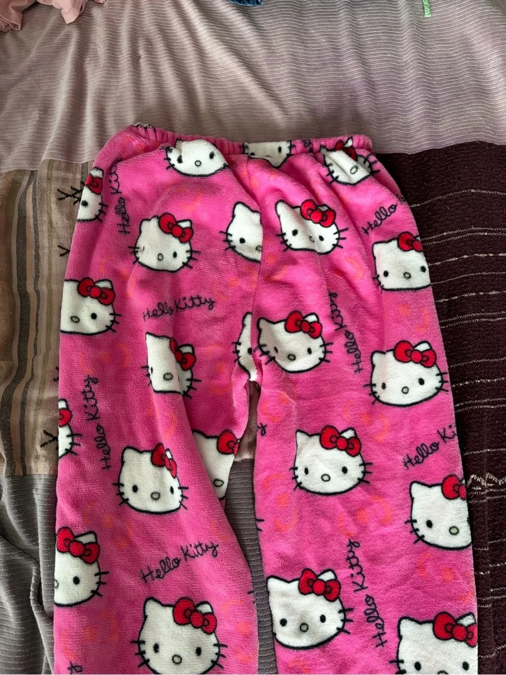 Hello Kitty Pink Fleece Pajama Bottoms with Character Print - Picture 3 of 3